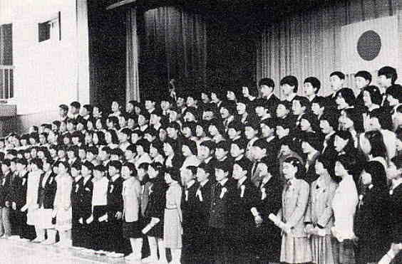 卒業生1000名をこえる(昭和55年3月)