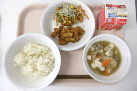 給食イメージ