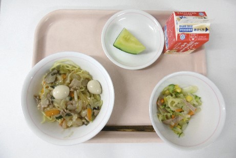 給食イメージ