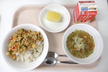 給食イメージ