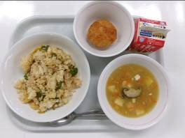 給食イメージ