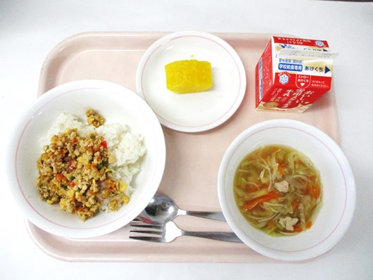 給食イメージ