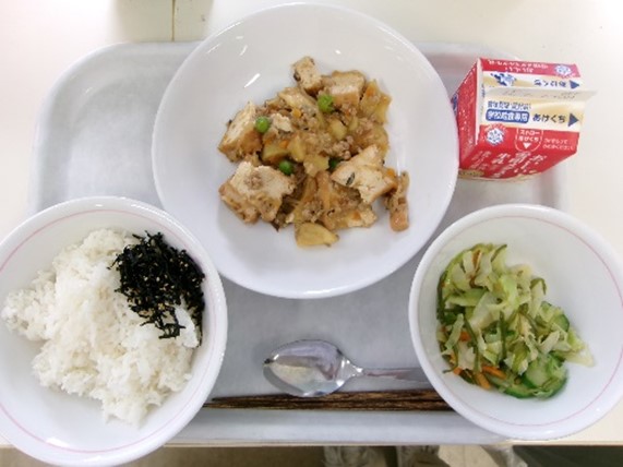 給食イメージ