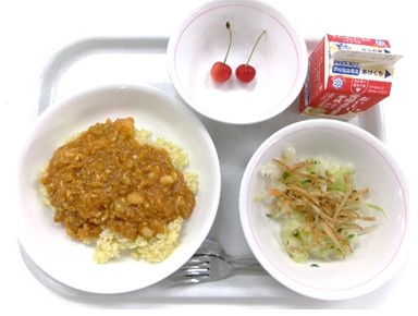 給食イメージ